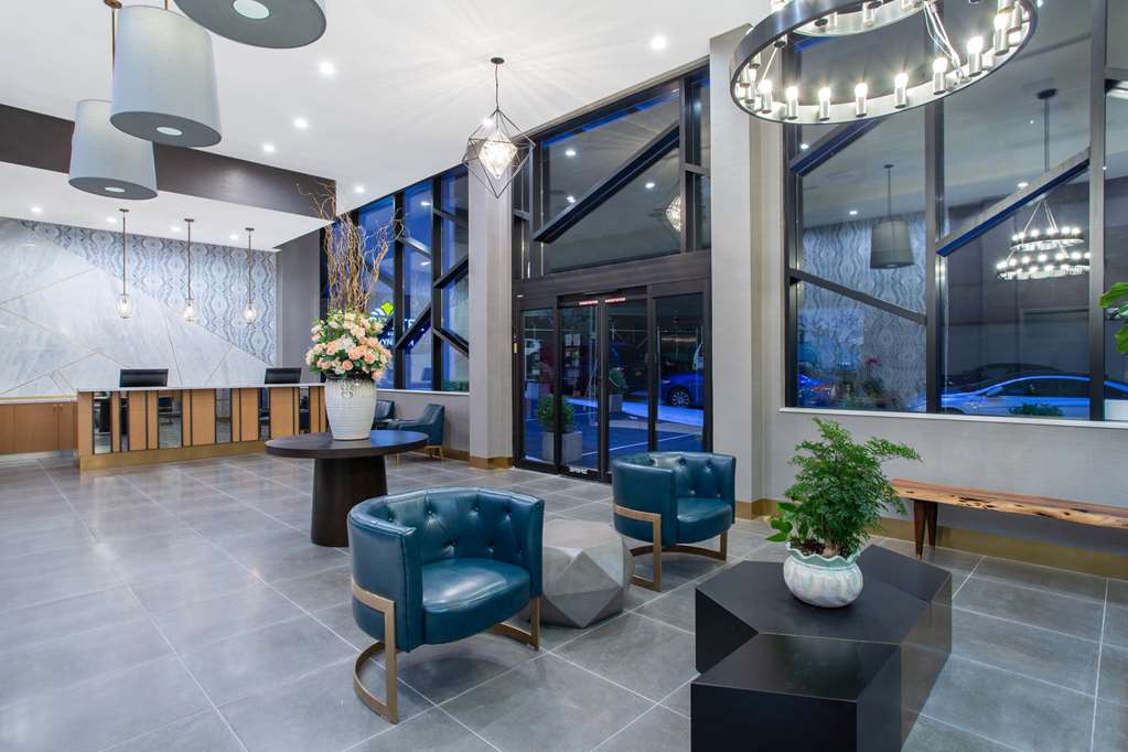 Microtel Inn by Wyndham Long Island City - photo 18