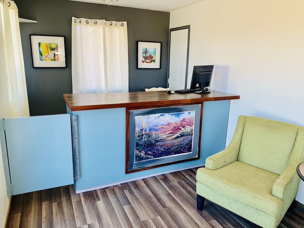 Extended Stay Douglas - photo 2
