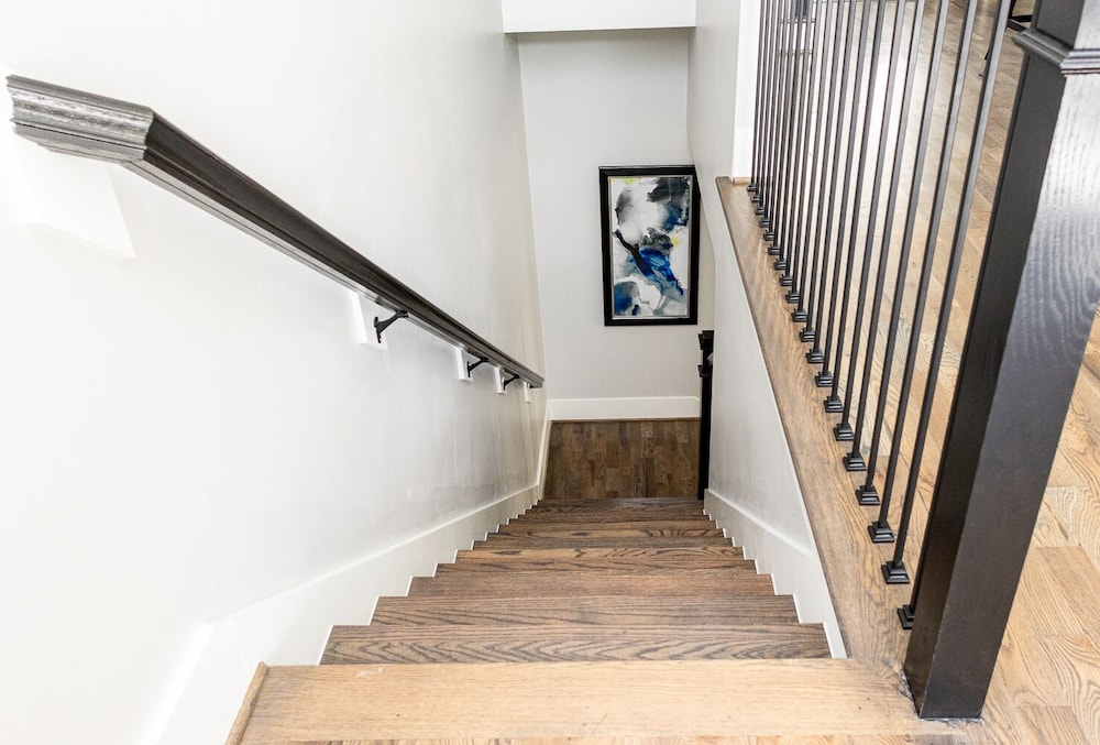 Houston Lux Townhome - photo 26