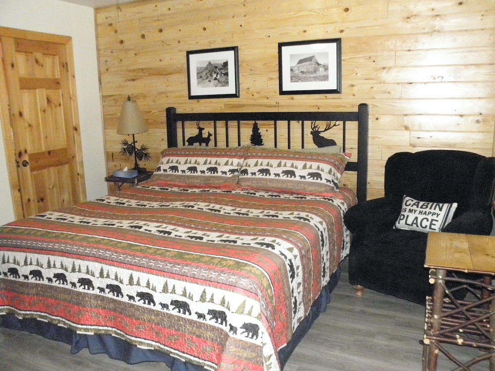 Creekside Lodge - photo 6