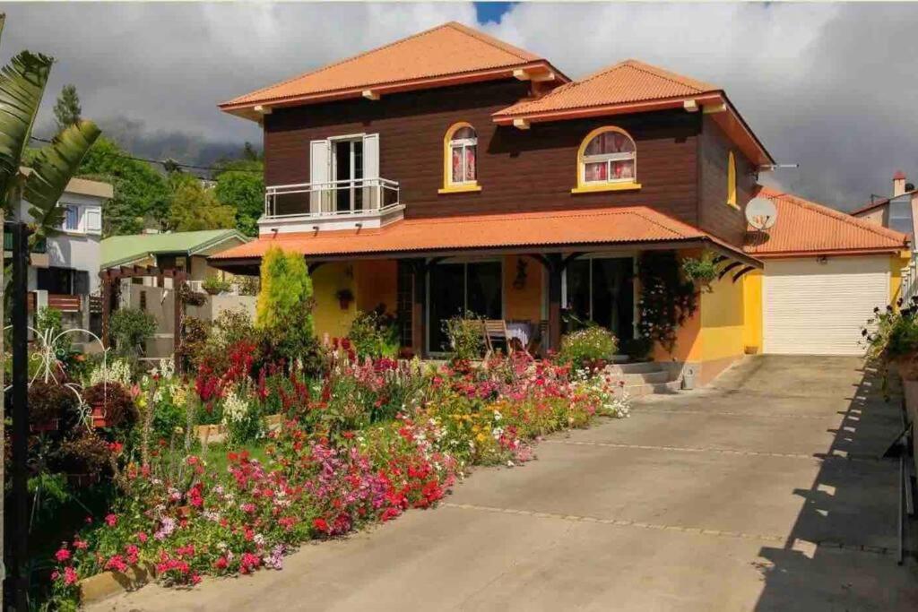 Villa Passiflora — 4-Star Luxury Hotel in Cilaos, Réunion
