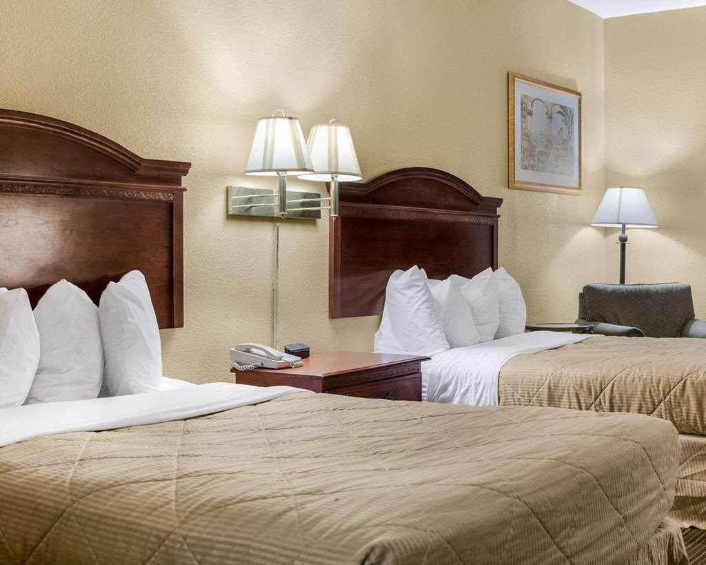 Econo Lodge Greenville MS - photo 12