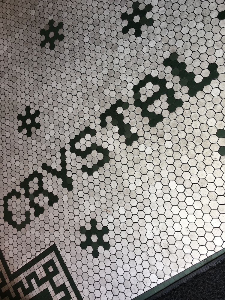 McMenamins Crystal Hotel - photo 3