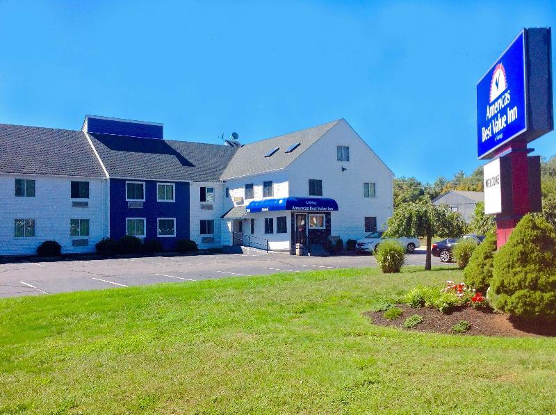 Americas Best Value Inn New London Mystic - photo 3