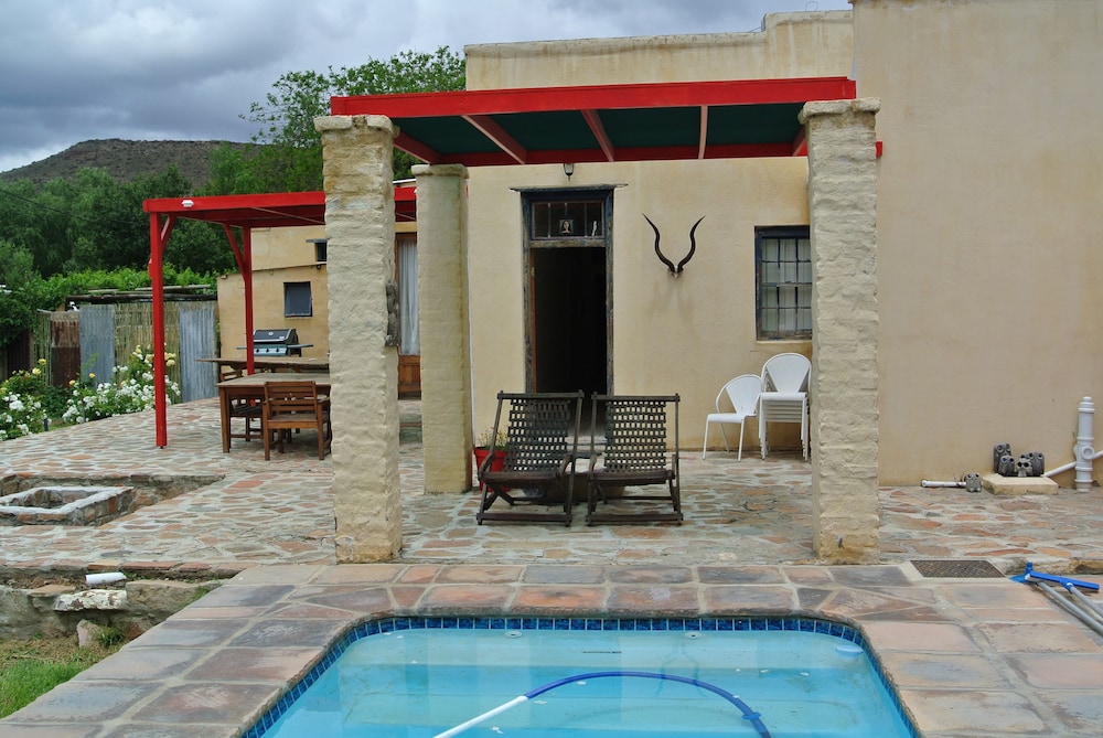 The Ibis Lounge — hotel in Graaff-Reinet