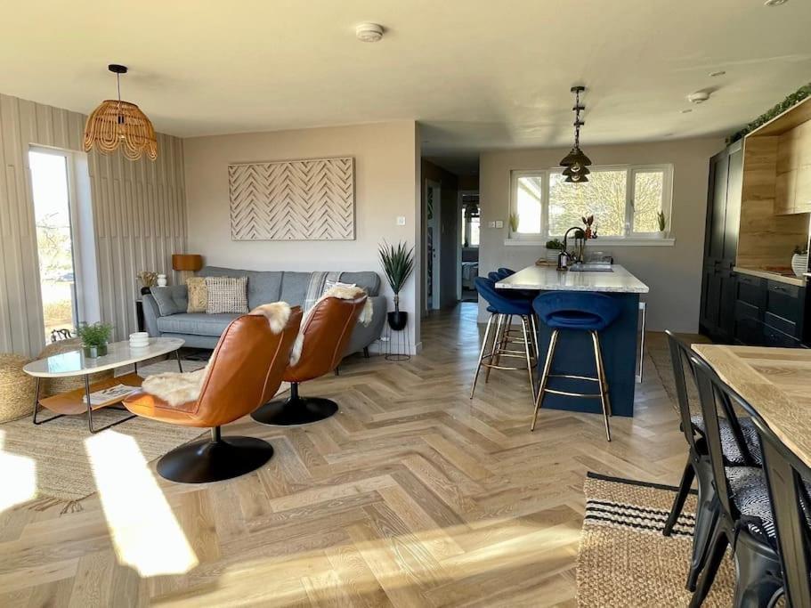 Stylish central home with open plan living — 4-Star Luxury Hotel in Fort William, United Kingdom