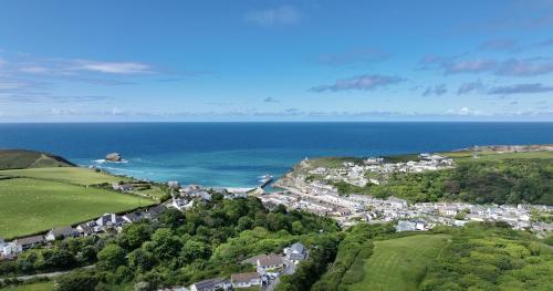 Gwel An Mor - carbon neutral hotel in Redruth