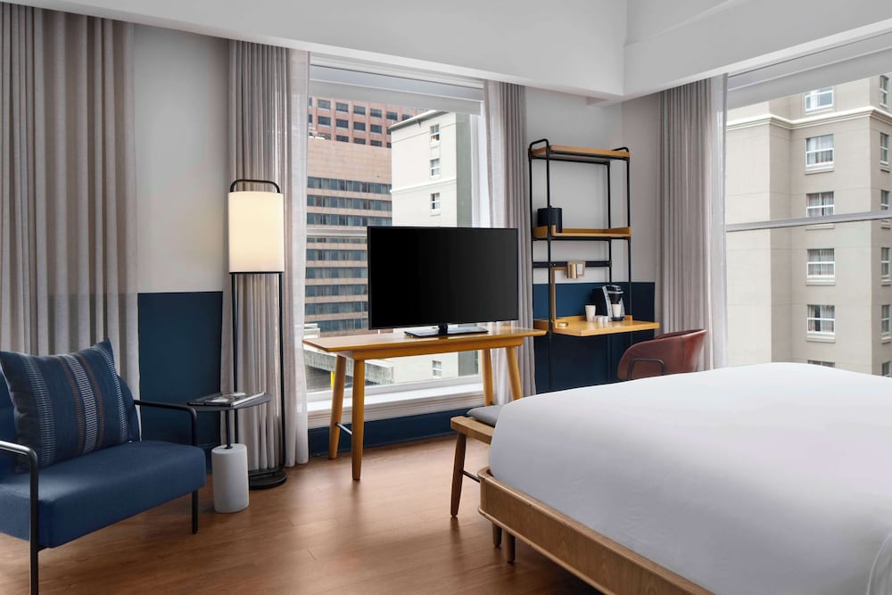 Hotel Theo New Orleans Tapestry Collection by Hilton - photo 22