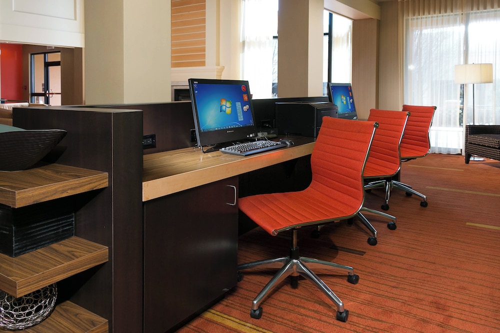 Courtyard by Marriott Kansas City East Blue Springs - photo 18