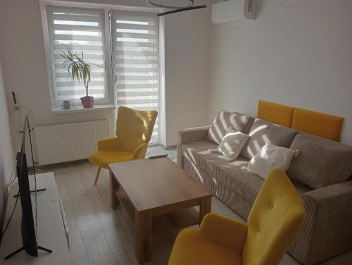 Cosy Place with Air Conditioning Close To the Saturn Thermal Pools And the Airport — hotel in Czeladz