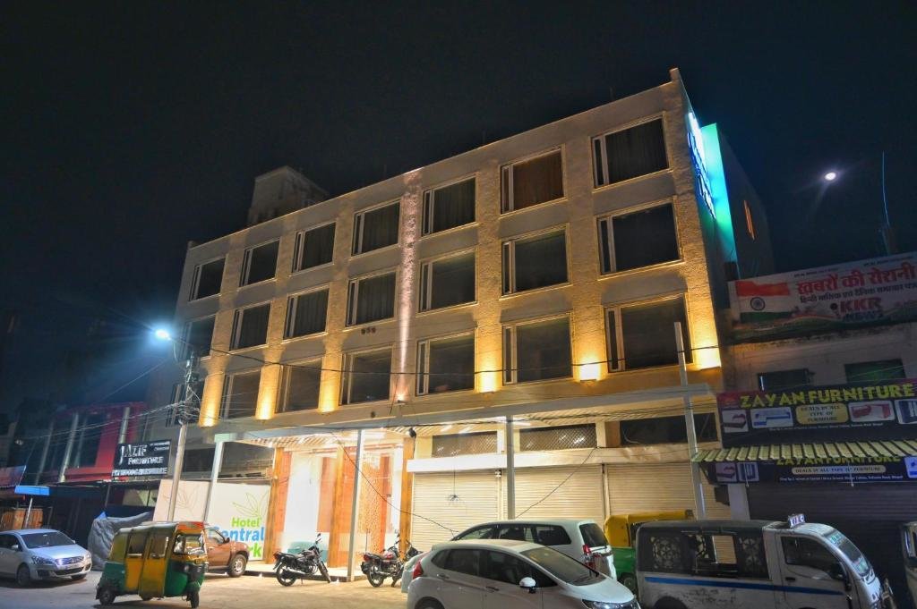 Central Park - last minute hotel in Bhopal