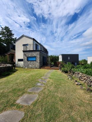 Hyeopjae ro 181 148 in Jeju City, South Korea