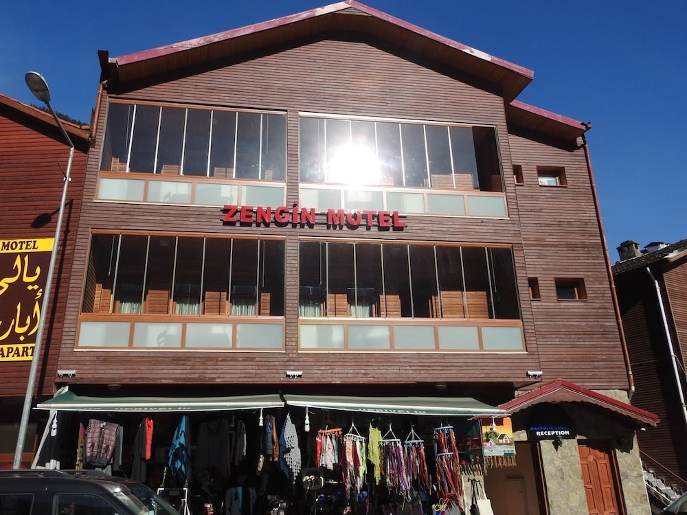 Zengin Motel in Caykara, Turkey