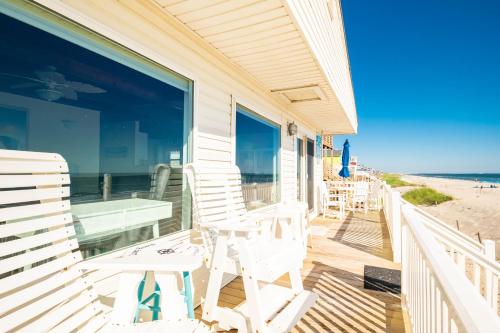 Lisa Lu by Oak Island Accommodations - photo 22