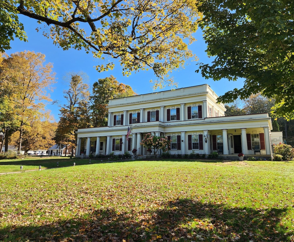 Arlington Inn - photo 79