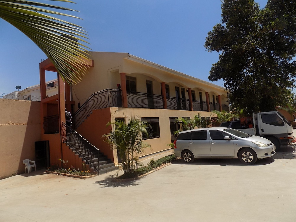 Etana Motel - last minute hotel in Kampala