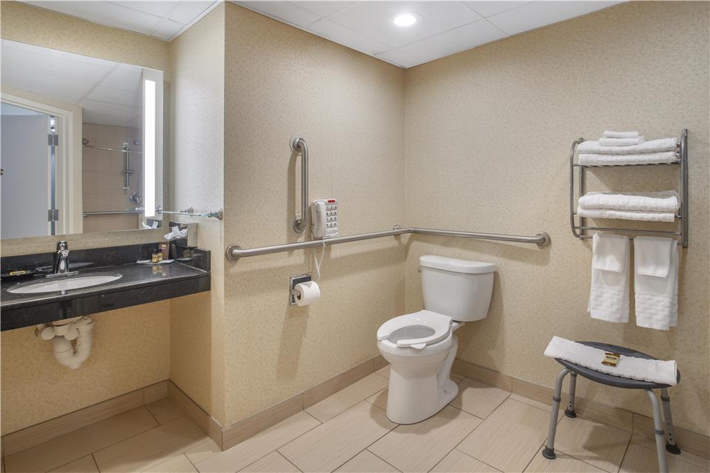Best Western Plus Keene Hotel - photo 30
