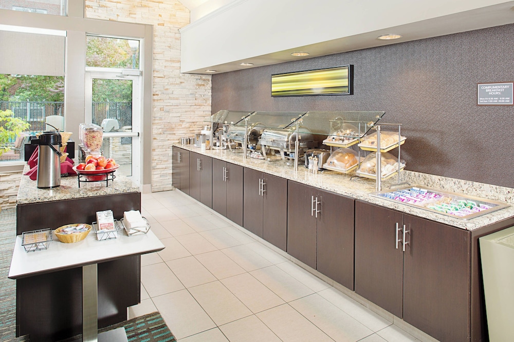 Residence Inn by Marriott Livonia - photo 13