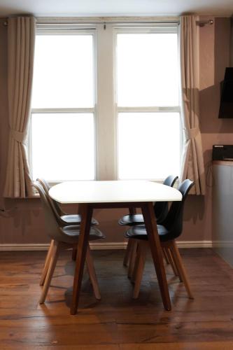 Luxury Apartment located near Marble Arch & Baker Street — 4-Star Luxury Hotel in London, United Kingdom