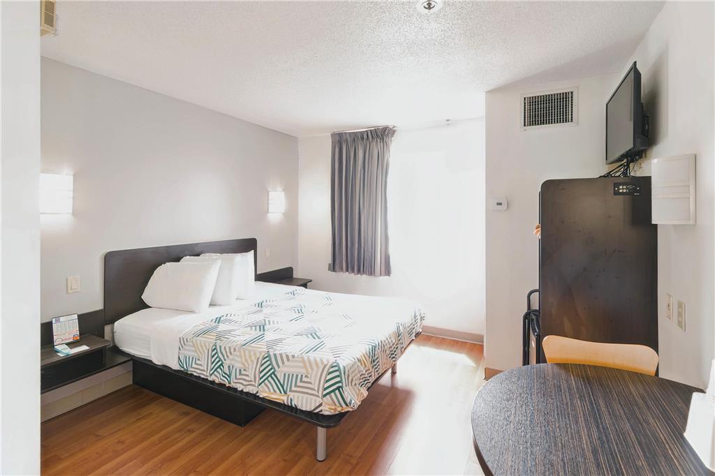 Motel 6 Milan OH Sandusky - photo 22