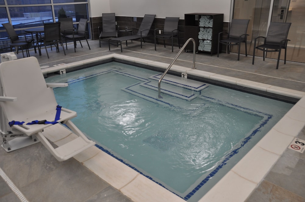 Fairfield Inn & Suites by Marriott Nashville Airport - photo 13