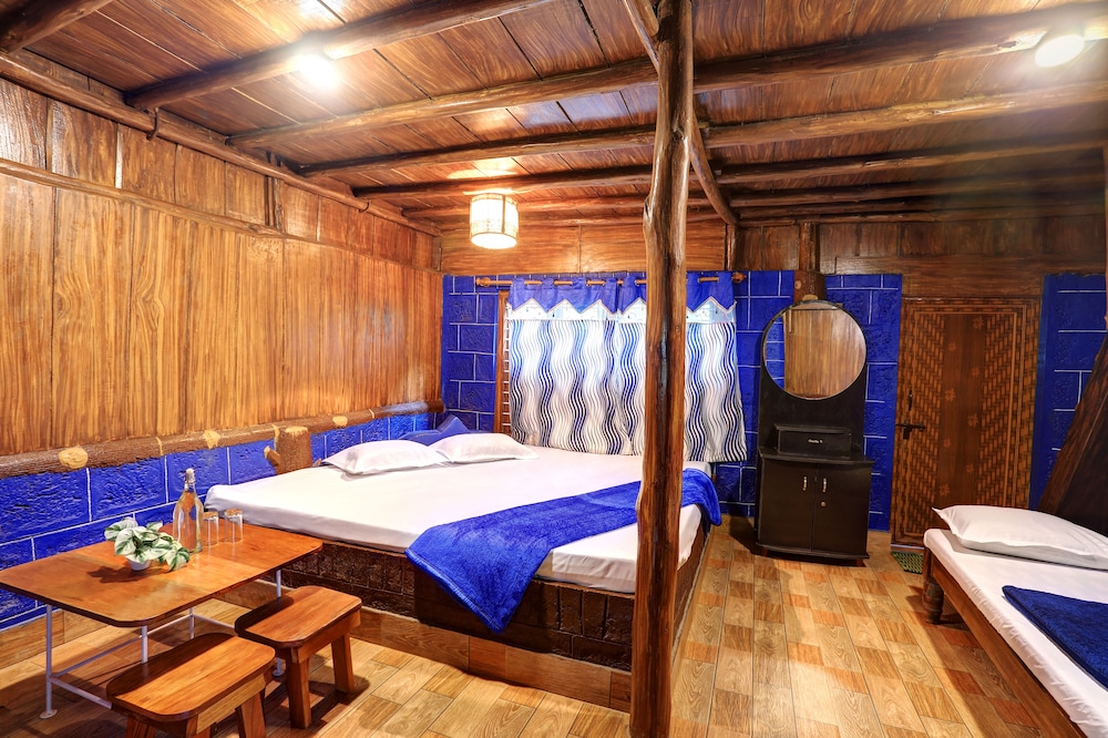 Evergreen County Coorg — Virarajendrapet — photo 4