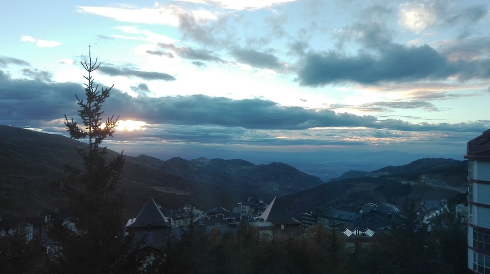 Panoramico Sierra Nevada — hotel in Monachil