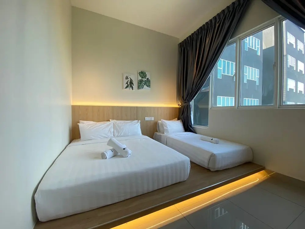 Amber Cove Impression City by Heystay Management — 5-Star Luxury Hotel in Malacca, Malaysia