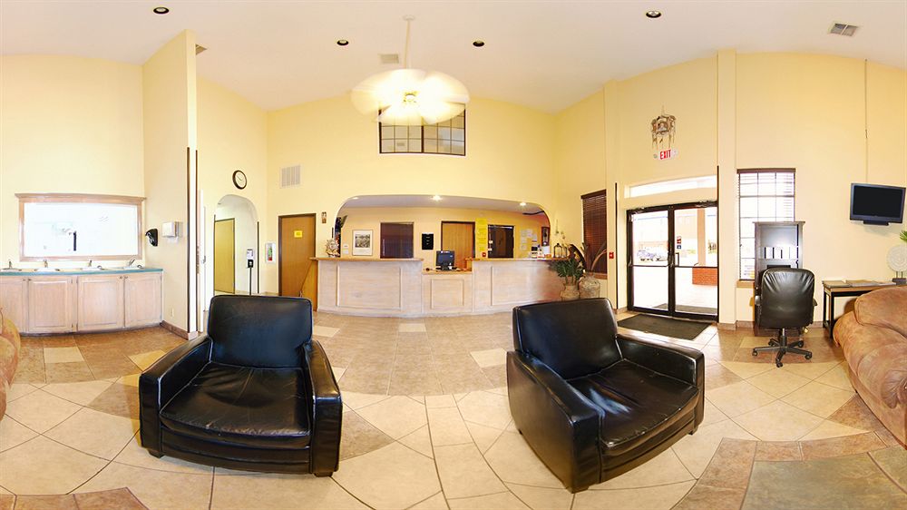 Super 8 By Wyndham Tulsa Downtown East - photo 13