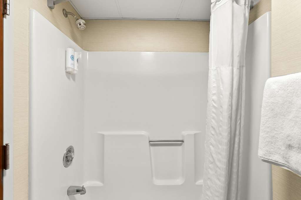 Comfort Inn White River Junction - photo 28