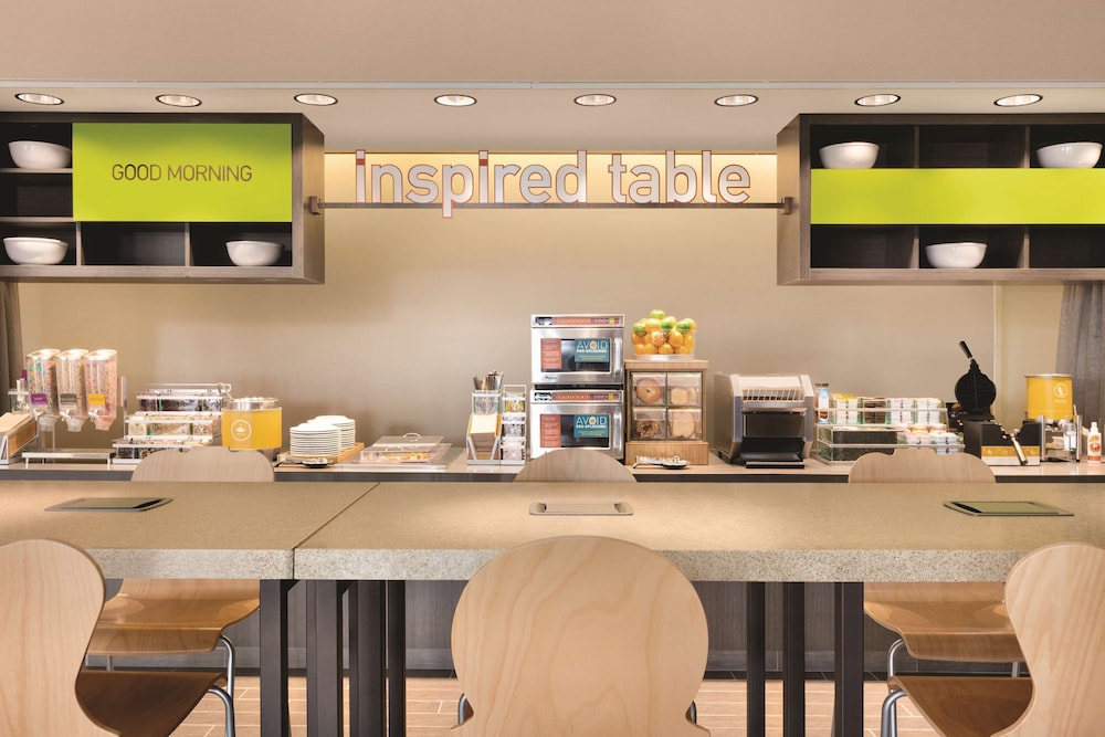 Home2 Suites by Hilton Phoenix Tempe University Research Park - photo 31