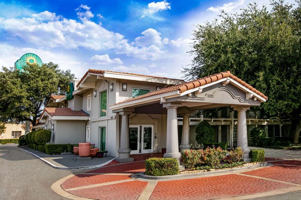 La Quinta Inn by Wyndham Dallas Uptown - photo 5