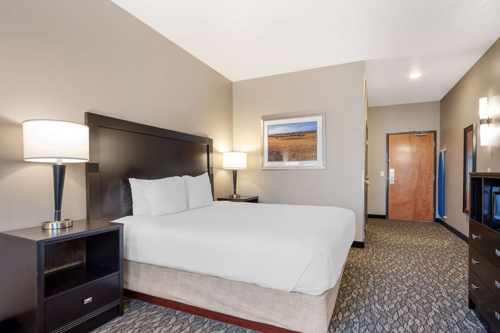 Best Western Wheatland Inn - photo 11