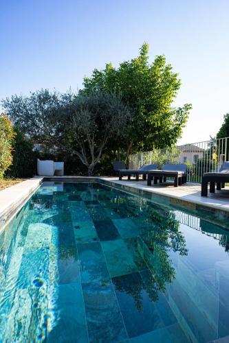 Villa Cocoon Lourmarin — 4-Star Luxury Hotel in Lourmarin, France
