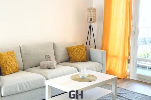 L Escapade Remoise Beau 4 Pieces Refait A Neuf — Reims