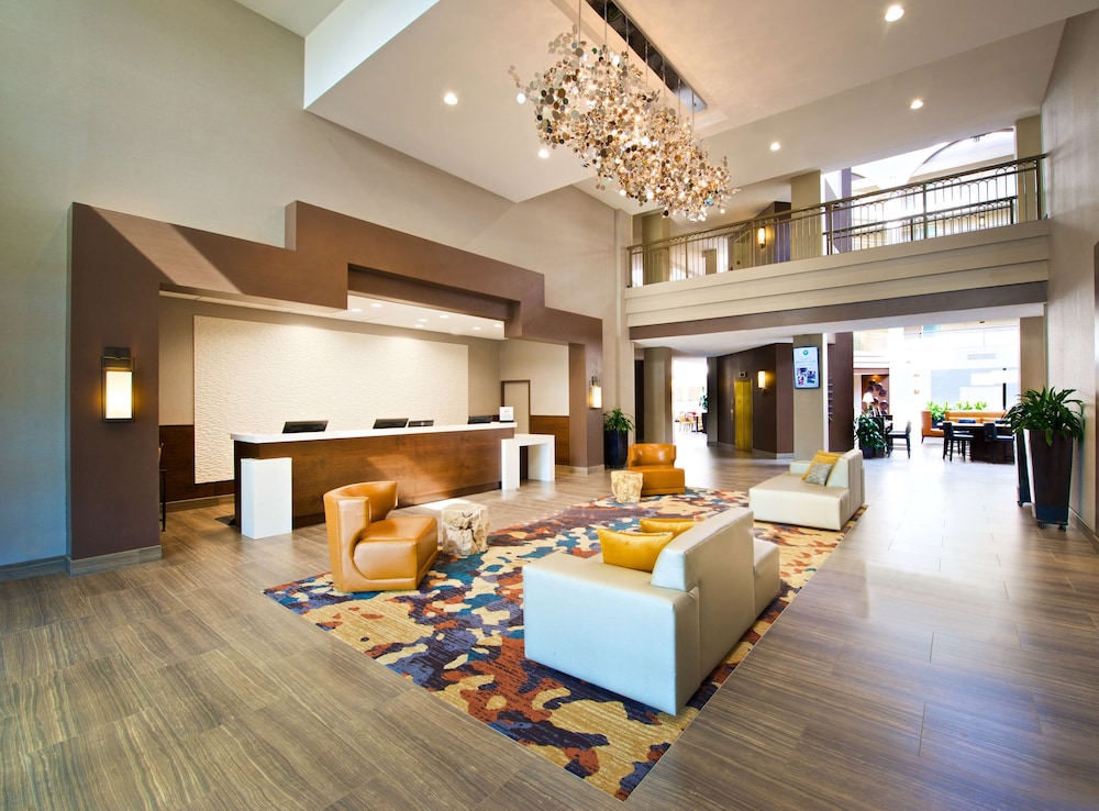 Embassy Suites by Hilton Seattle Bellevue - photo 7