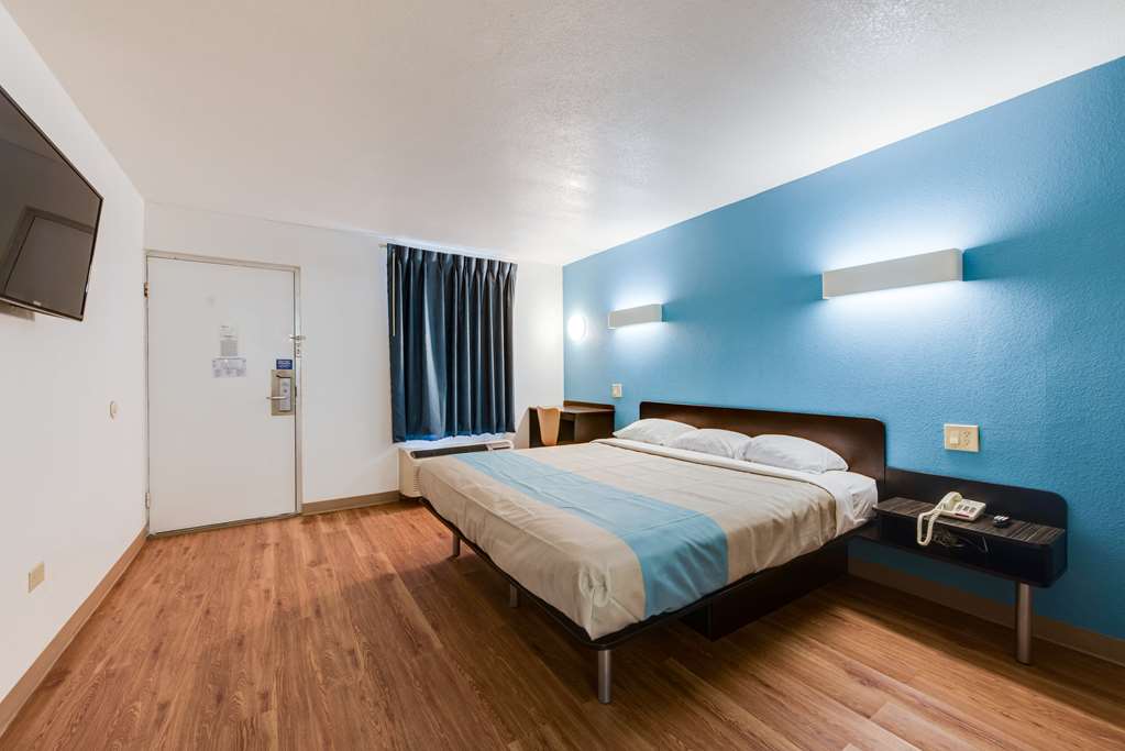 Motel 6 Kingston TN - photo 13