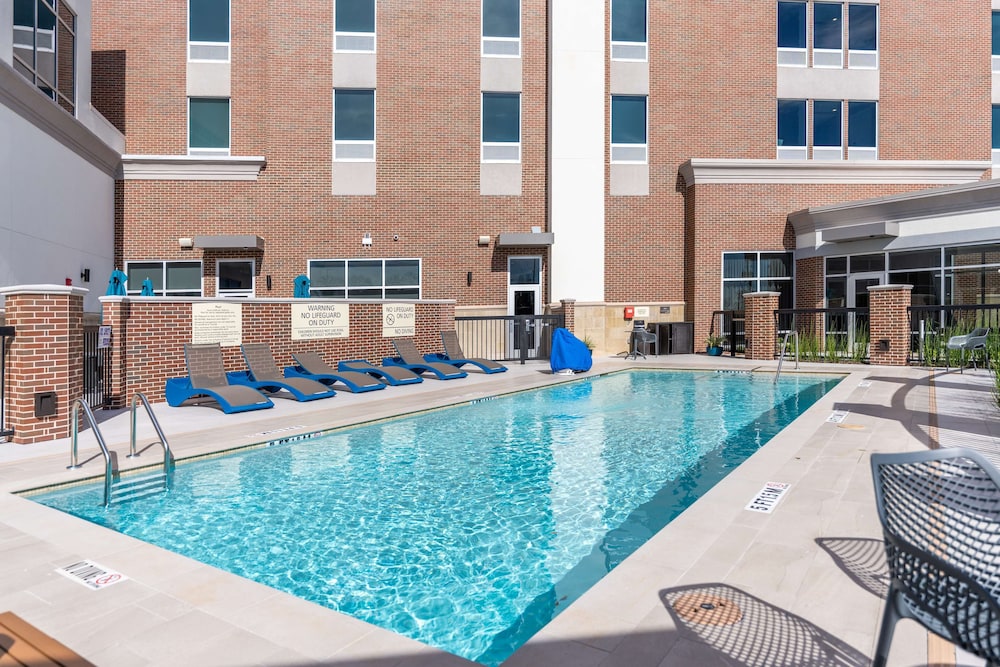 Hampton Inn & Suites Houston Sugar Land - photo 53