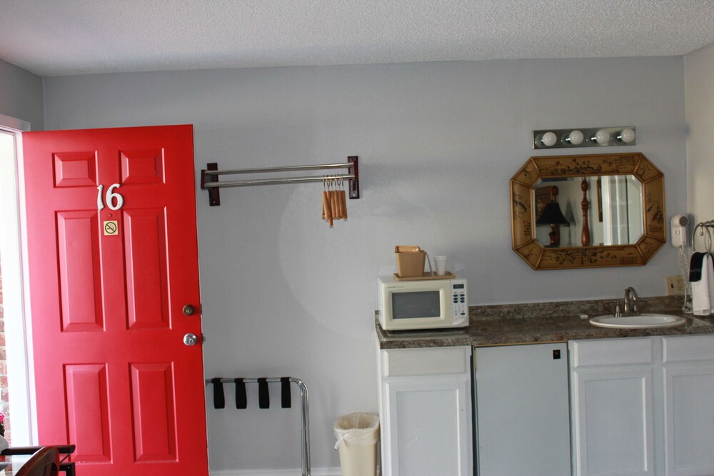 Brydan Suites - photo 89
