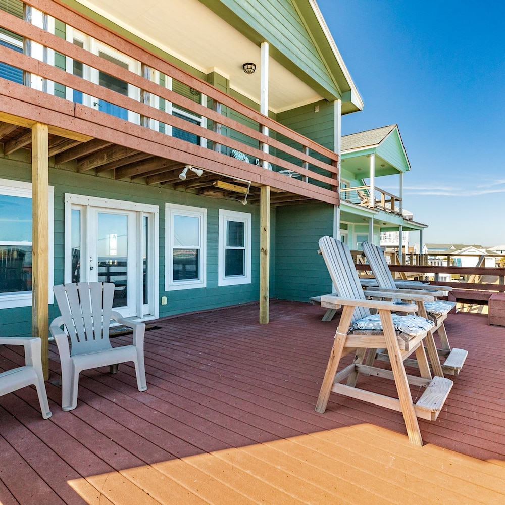 Gulf Adventures and Beachfront Relaxation Awaits - photo 8