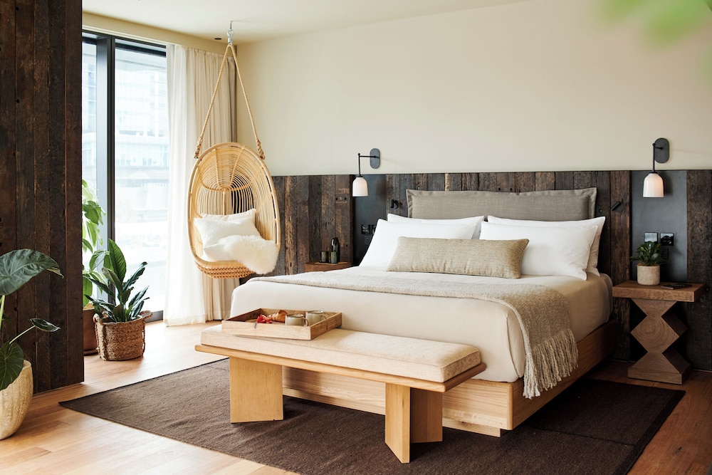 1 Hotel Melbourne - carbon neutral hotel in Docklands