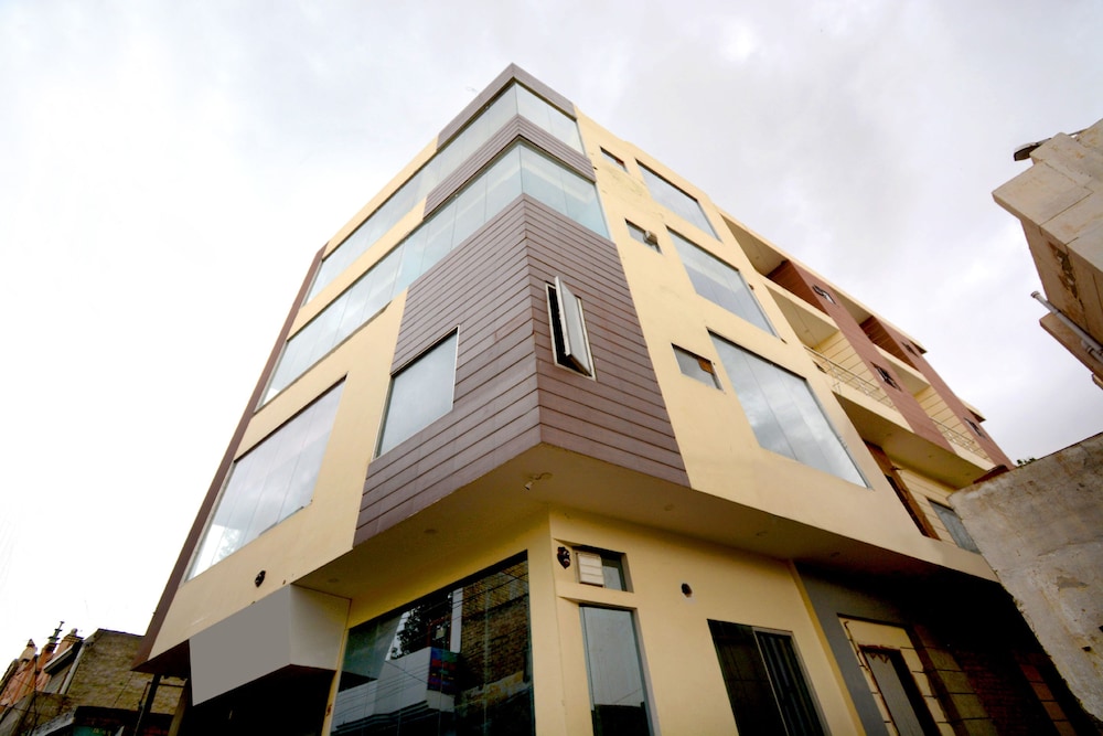 OYO 37809 Hotel Royal Lifestyle in Abohar, India