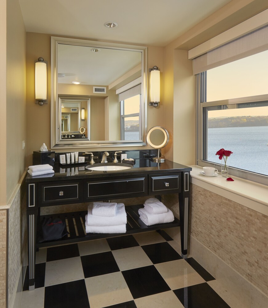 The Edgewater - photo 29