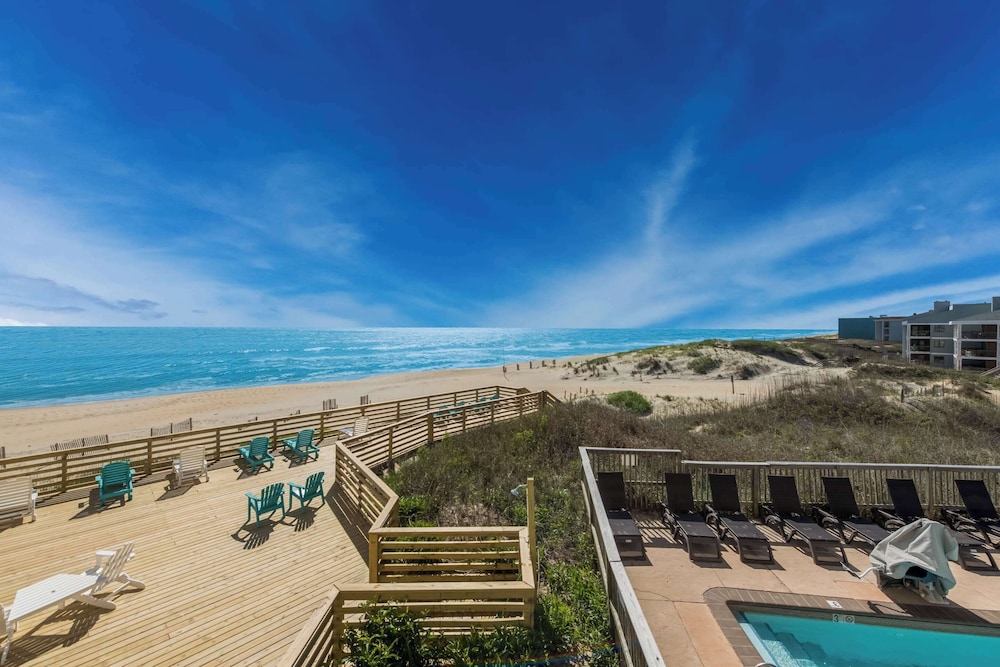 Comfort Inn South Oceanfront - photo 60