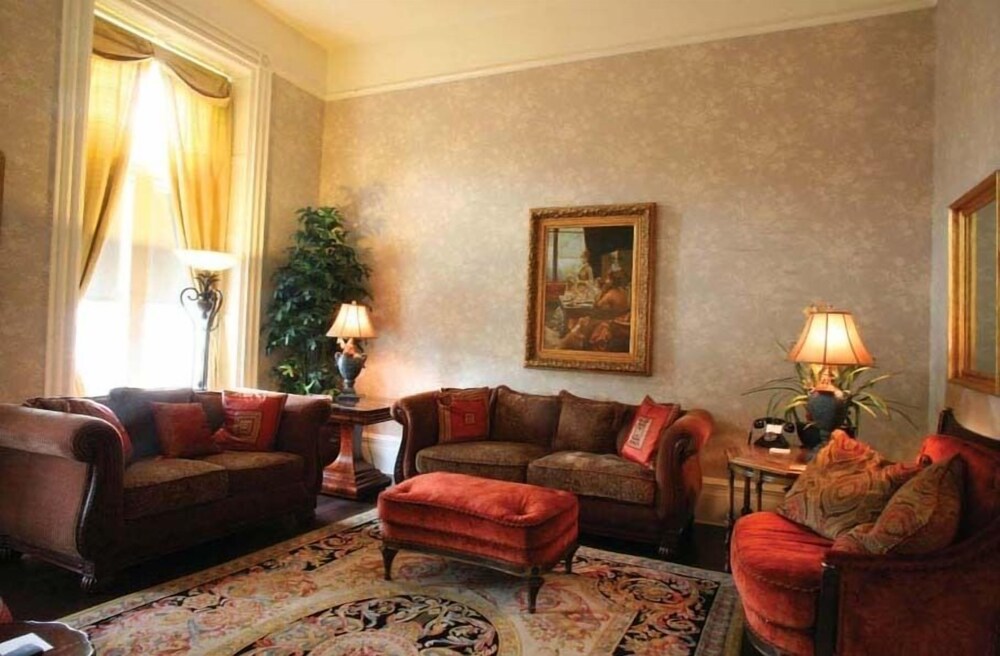 The Martha Washington Inn & Spa - photo 2