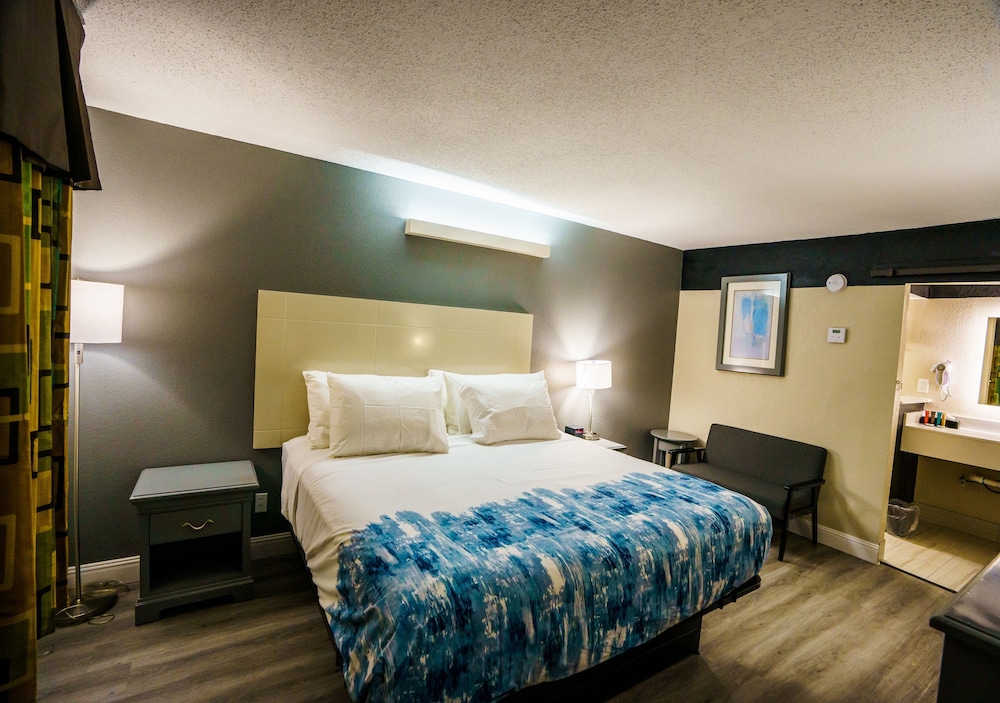 Lx Hotel Powered by ACW Circle - photo 44