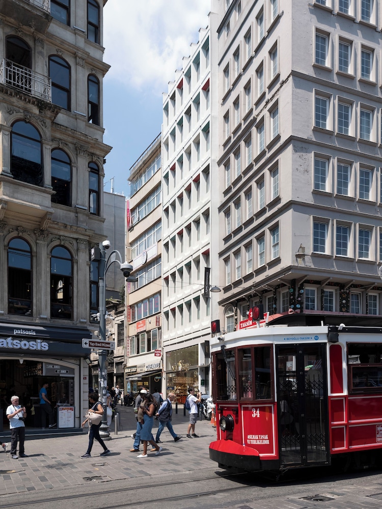 Juno Residences in Istanbul, Turkey