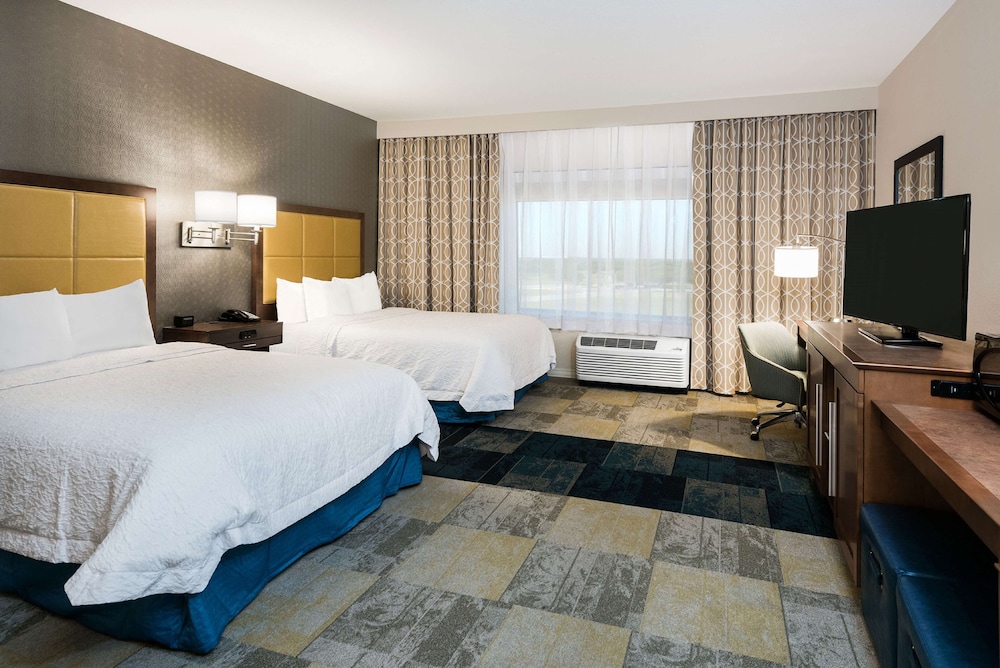 Hampton Inn & Suites San Antonio Brooks City Base - photo 7
