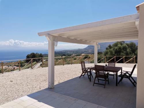 Villa Futura — 4-Star Luxury Hotel in Scopello, Italy
