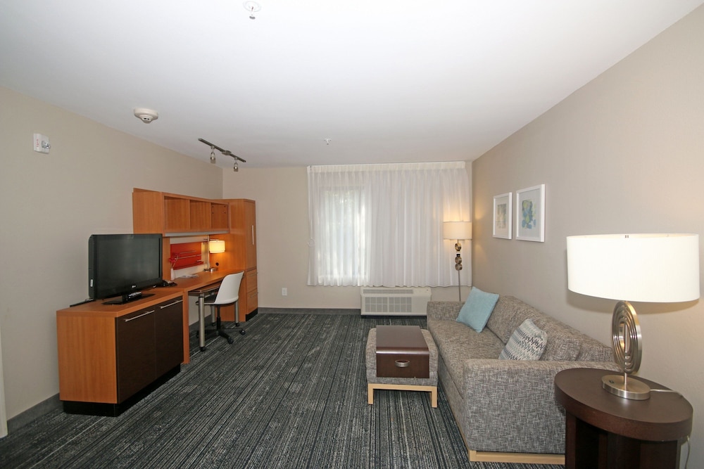 Towneplace Suites by Marriott Aiken Whiskey Road - photo 15